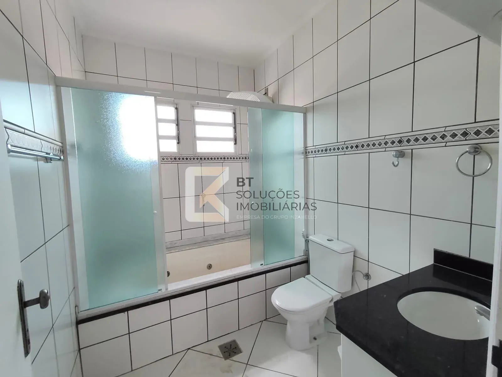 Casa, 3 quartos, 239 m² - Foto 24