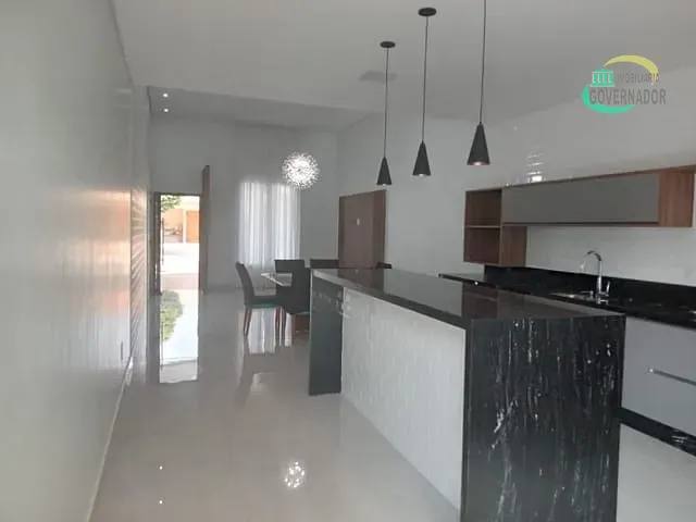 Casa com 368m² 3 quartos e 2 banheiros, à venda ou para alugar, no bairro Jardim Golden Park em Hortolândia