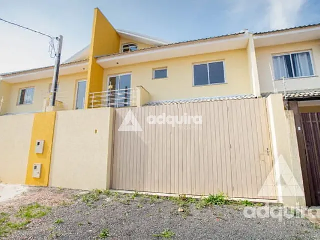 Sobrado 3 quartos e 3 banheiros, à venda, no bairro Oficinas em Ponta Grossa