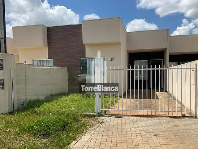 Casa com 119m² 2 quartos e 1 banheiro, à venda, no bairro Uvaranas em Ponta Grossa
