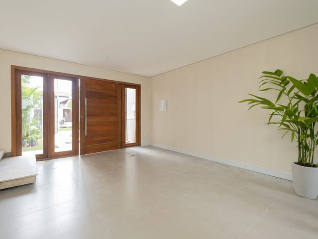 Casa com 300m² 3 quartos e 4 banheiros, à venda, no bairro Três Vendas em Pelotas