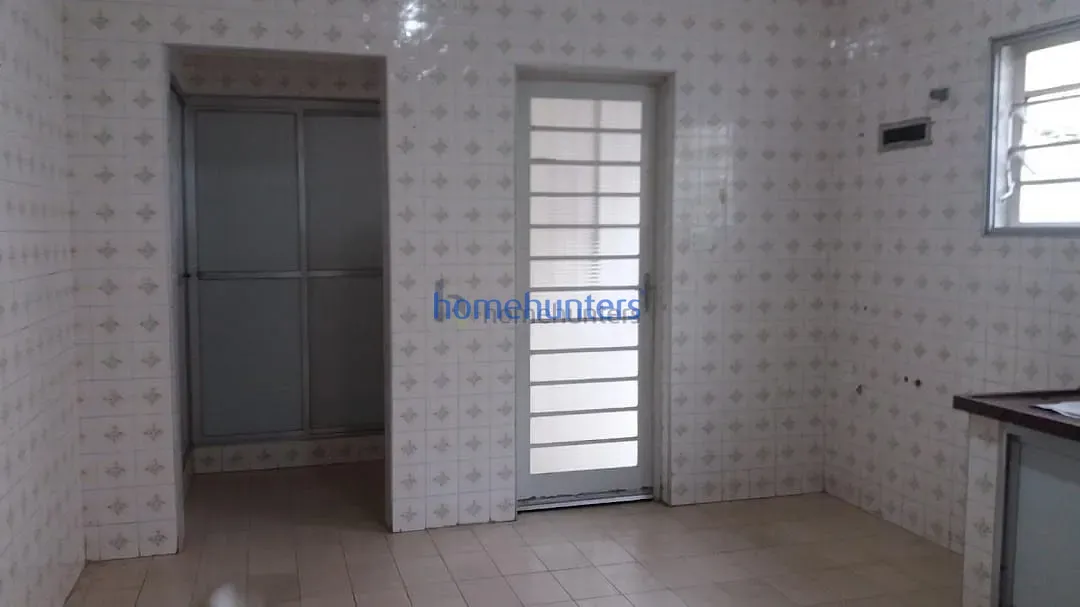 Casa, 3 quartos, 306 m² - Foto 2