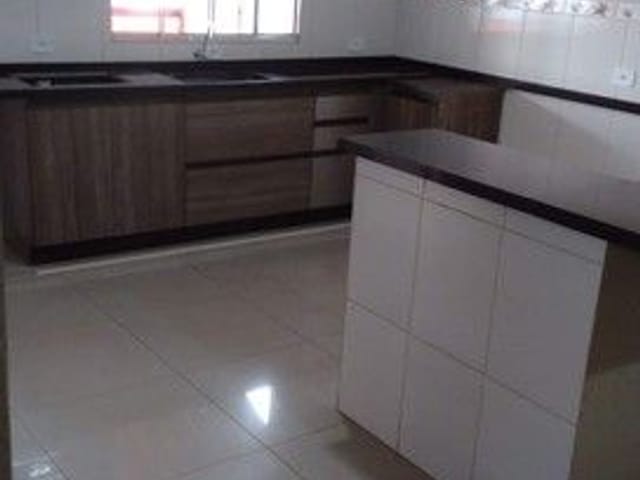 Casa com 336m² 4 quartos e 3 banheiros, à venda, no bairro São Roberto (Jordanésia) em Cajamar