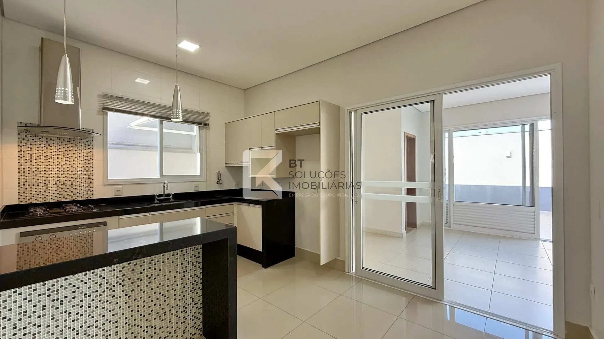 Casa, 4 quartos, 256 m² - Foto 7