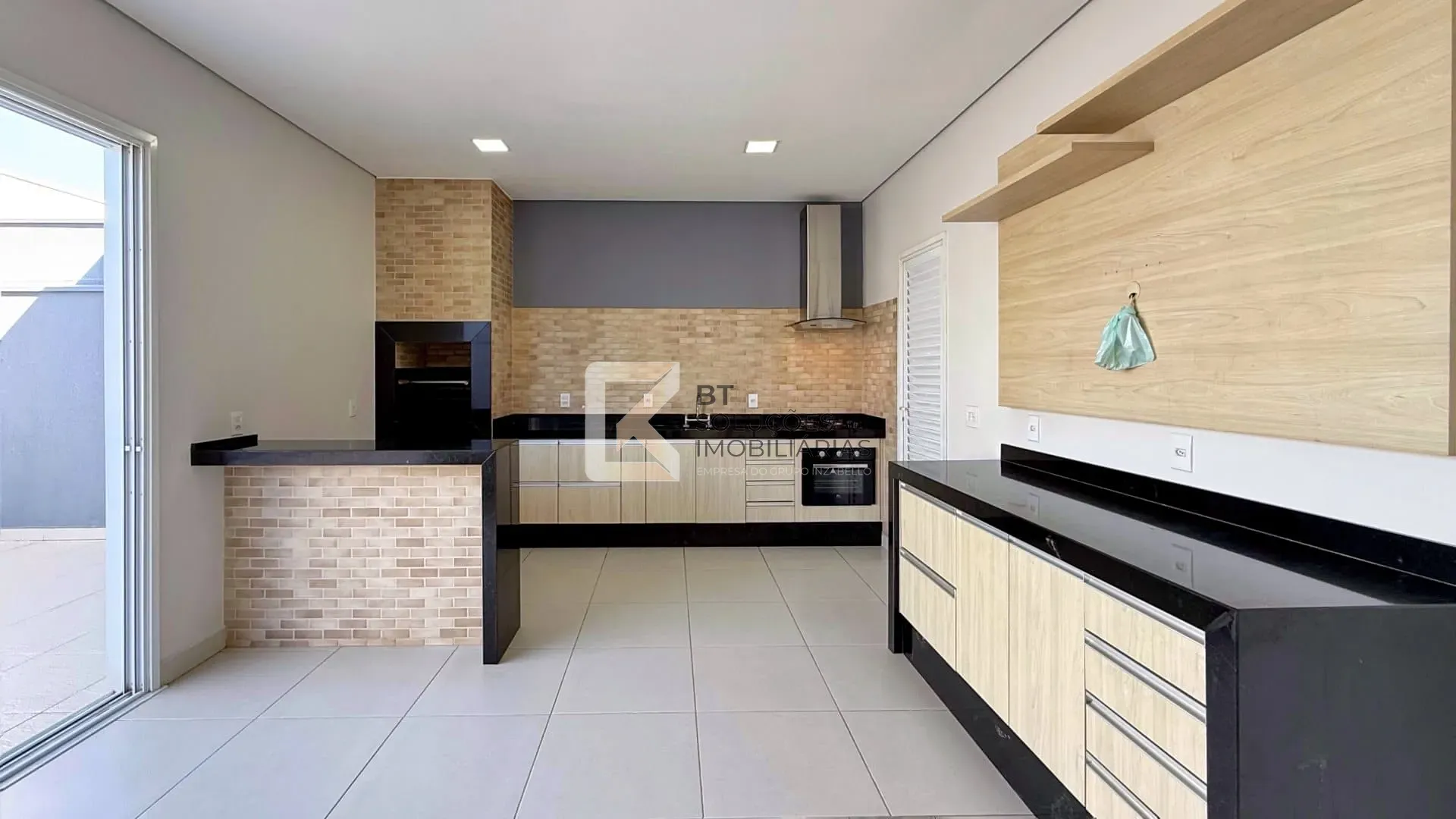 Casa, 4 quartos, 256 m² - Foto 27