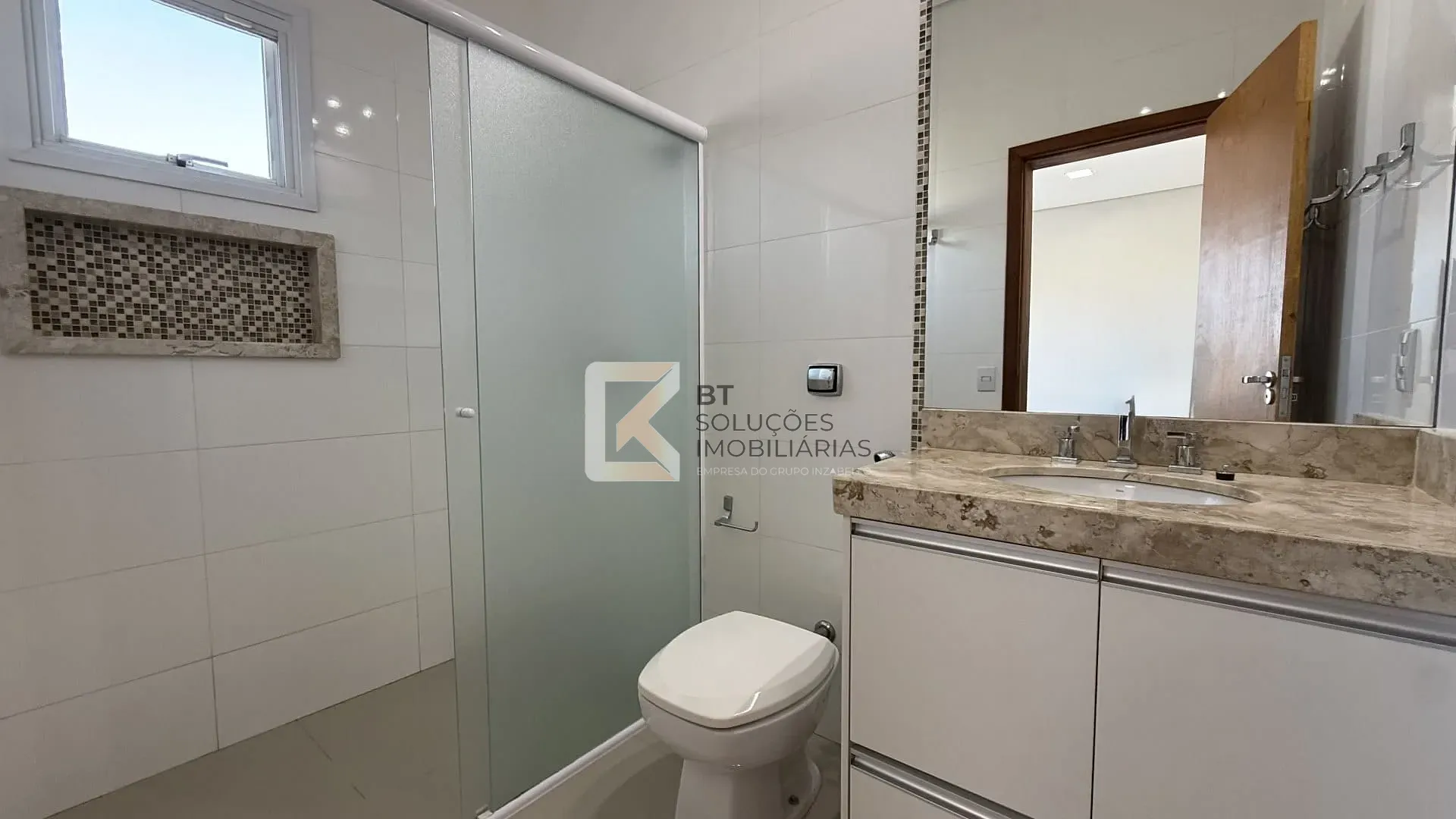 Casa, 4 quartos, 256 m² - Foto 26
