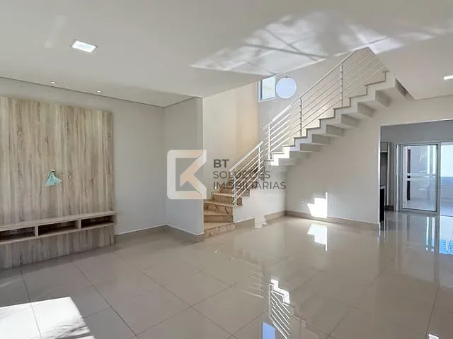 Casa com 300m² 4 quartos e 2 banheiros, à venda ou para alugar, no bairro Jardim Residencial Dona Lucilla em Indaiatuba