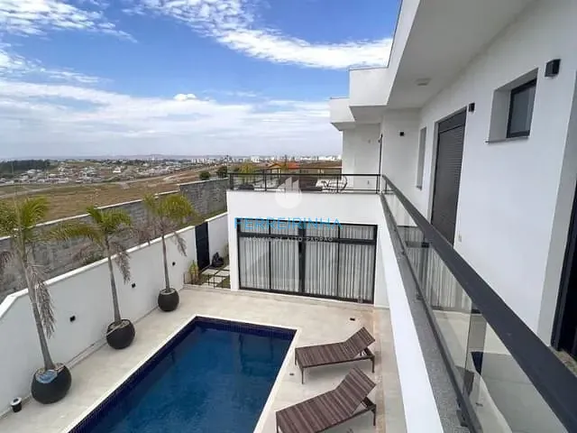 Casa com 485m² 3 quartos e 3 banheiros, à venda, no bairro Condomínio Residencial Jaguary em São José dos Campos