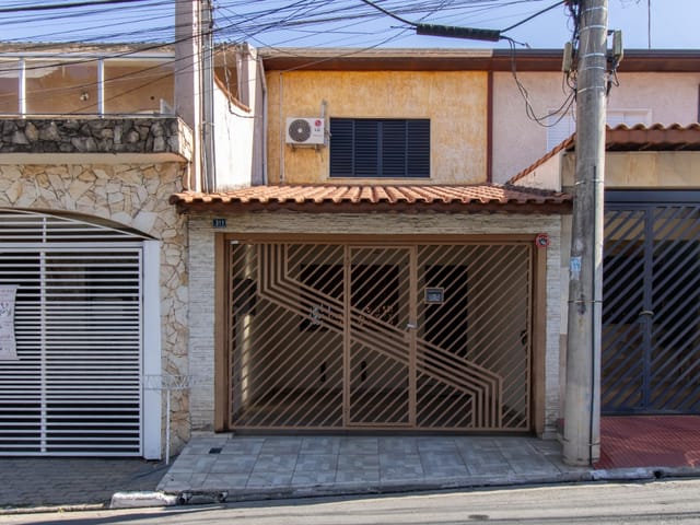 Foto do Casa - Casa tipo para venda em Jardim Santa Mena com 3 quartos, 142m² | Lares e Andares Imóveis