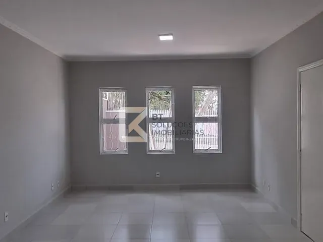 Casa com 250m² 3 quartos e 1 banheiro, à venda, no bairro Jardim Morada do Sol em Indaiatuba