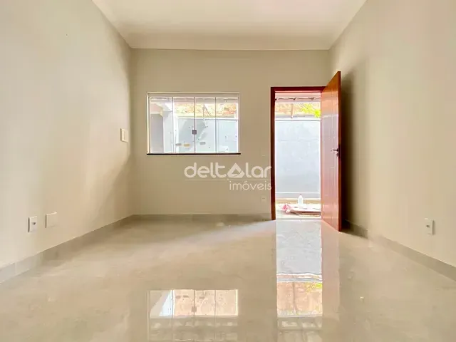 Casa com 100m² 3 quartos e 1 banheiro, para alugar, no bairro Europa em Belo Horizonte