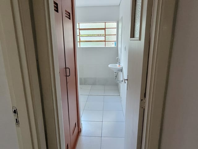 Casa com 200m² 4 quartos e 2 banheiros, para alugar, no bairro Perdizes em São Paulo