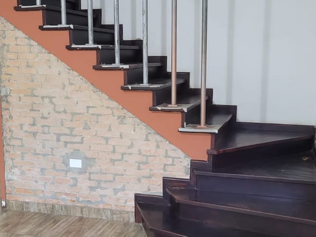 Casa com 200m² 4 quartos e 2 banheiros, para alugar, no bairro Perdizes em São Paulo