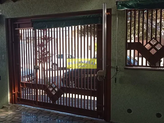 Casa com 250m² 3 quartos e 4 banheiros, à venda, no bairro Jardim das Samambaias em Jundiaí