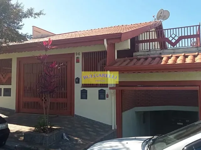Casa com 250m² 3 quartos e 4 banheiros, à venda, no bairro Jardim das Samambaias em Jundiaí