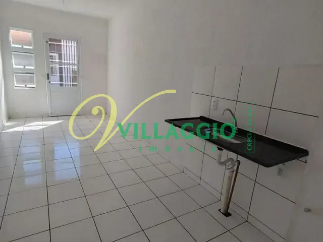 Casa com 80m² 2 quartos e 1 banheiro, para alugar, no bairro Borboleta I em Bady Bassitt