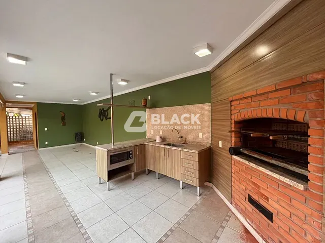 Casa com 600m² 6 quartos e 6 banheiros, para alugar, no bairro Jardim Isaura em Sorocaba