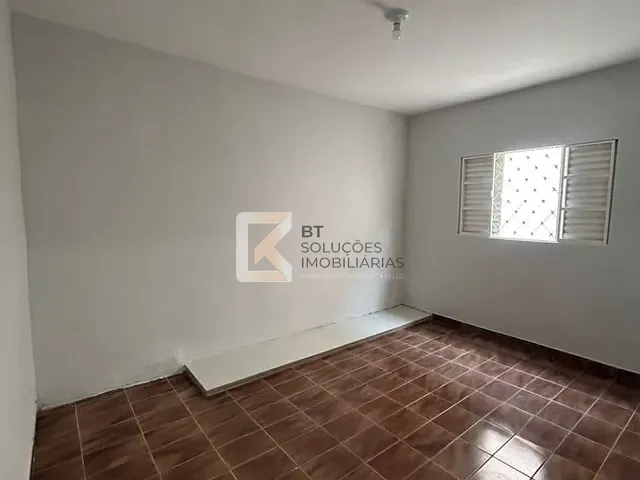 Casa com 150m² 2 quartos e 1 banheiro, à venda, no bairro Jardim Morada do Sol em Indaiatuba
