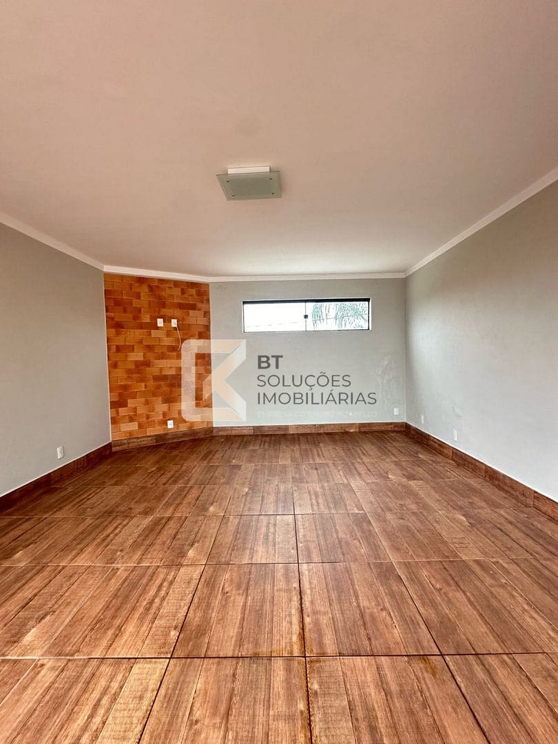 Casa, 2 quartos, 204 m² - Foto 3