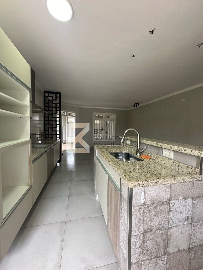 Casa, 2 quartos, 204 m² - Foto 5