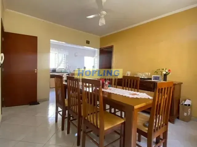 Casa com 252m² 4 quartos e 2 banheiros, à venda, no bairro Vila Indaiá em Rio Claro