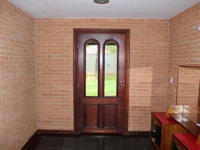 Casa com 1351m² 3 quartos e 5 banheiros, à venda, no bairro Granja Viana em Cotia