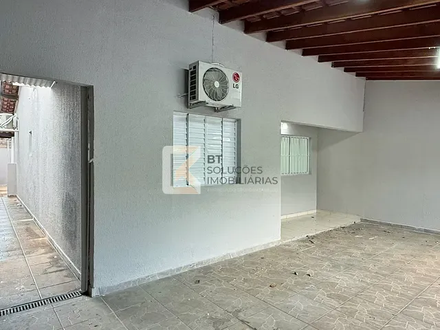 Casa com 108m² 2 quartos e 1 banheiro, à venda, no bairro Jardim Rêmulo Zoppi em Indaiatuba