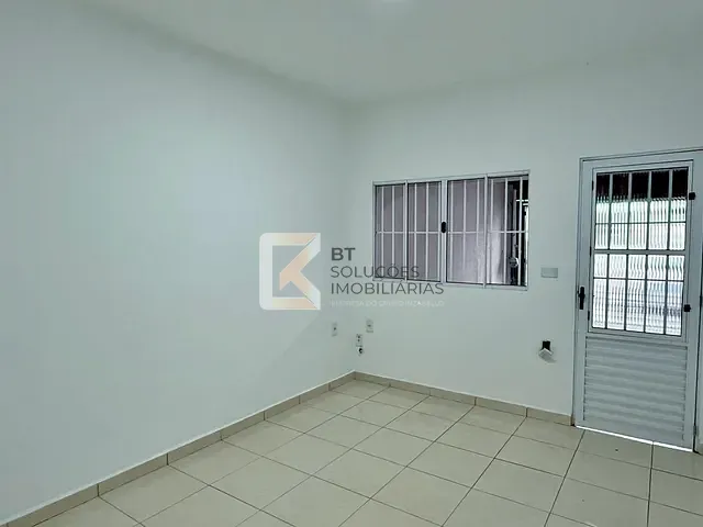 Casa com 108m² 2 quartos e 1 banheiro, à venda, no bairro Jardim Rêmulo Zoppi em Indaiatuba