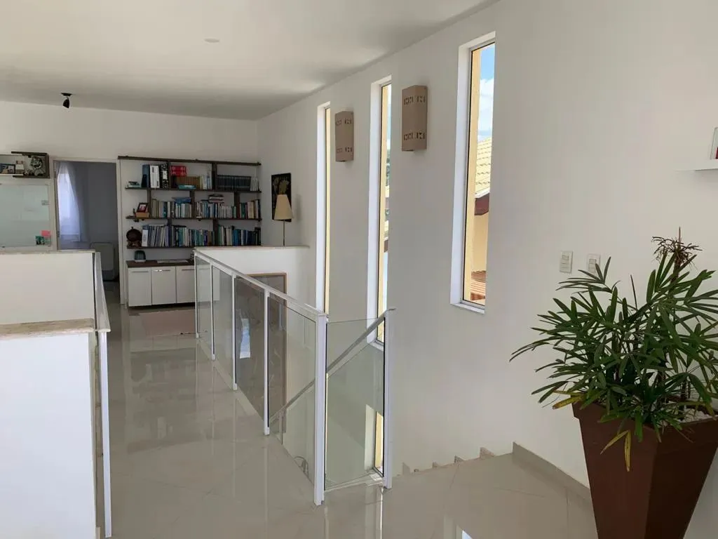 Casa, 4 quartos, 270 m² - Foto 19