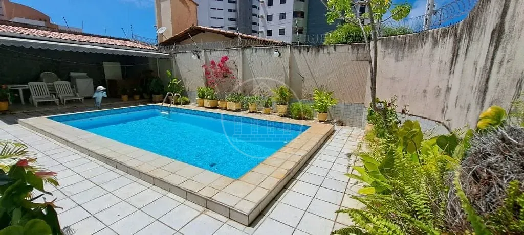 Casa, 4 quartos, 550 m² - Foto 1