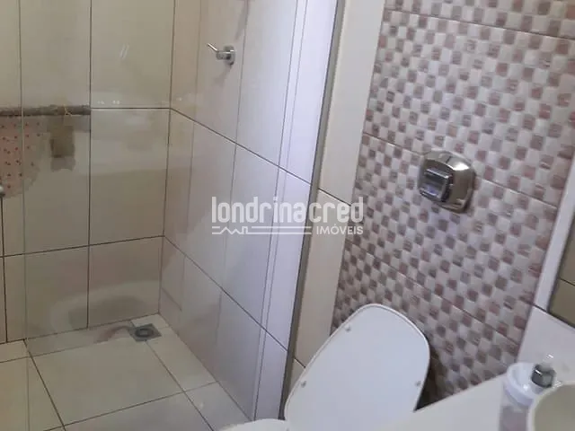 Casa 3 quartos e 2 banheiros, à venda, no bairro Jardim Pacaembu em Londrina