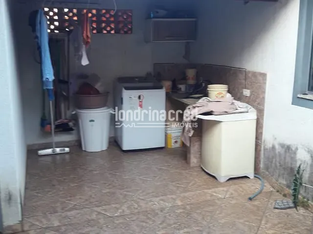 Casa 3 quartos e 2 banheiros, à venda, no bairro Jardim Pacaembu em Londrina