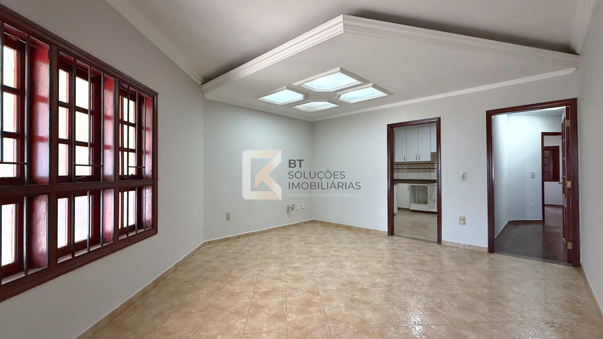 Casa, 4 quartos, 164 m² - Foto 2