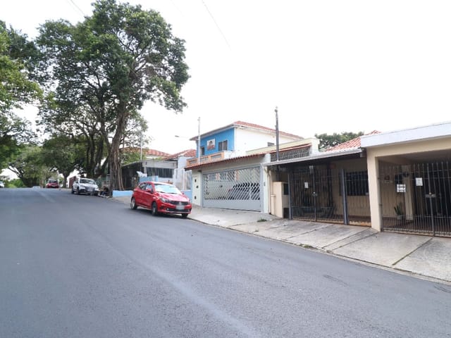 Foto do Casa - Casa para venda em Vila Romana com 2 quartos, 158m² | Lares e Andares Imóveis