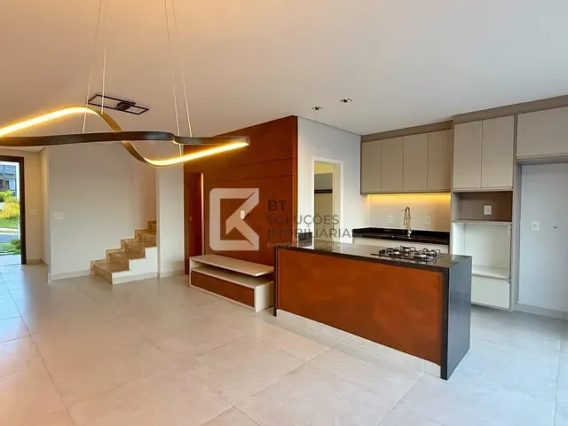 Casa com 216m² 3 quartos e 2 banheiros, à venda, no bairro Vila Rubens em Indaiatuba