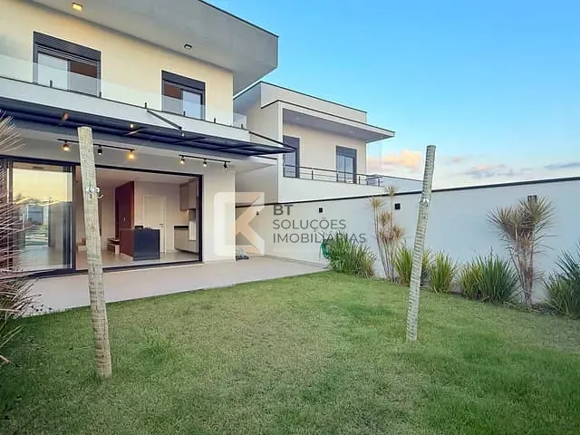 Casa com 216m² 3 quartos e 2 banheiros, à venda, no bairro Vila Rubens em Indaiatuba