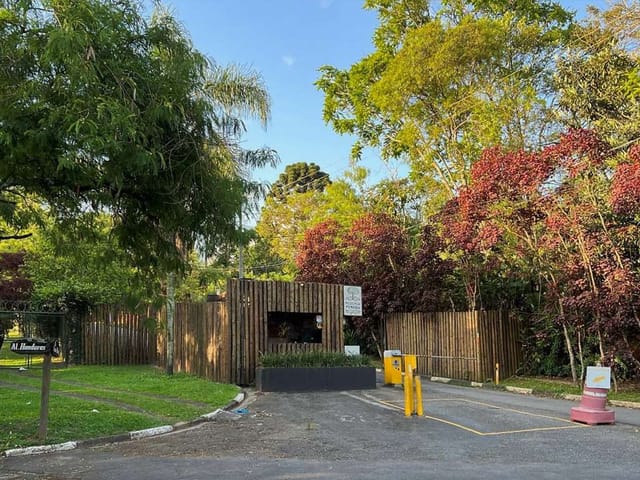 Casa com 2520m² 5 quartos e 6 banheiros, à venda, no bairro Chácaras do Peroba em Jandira