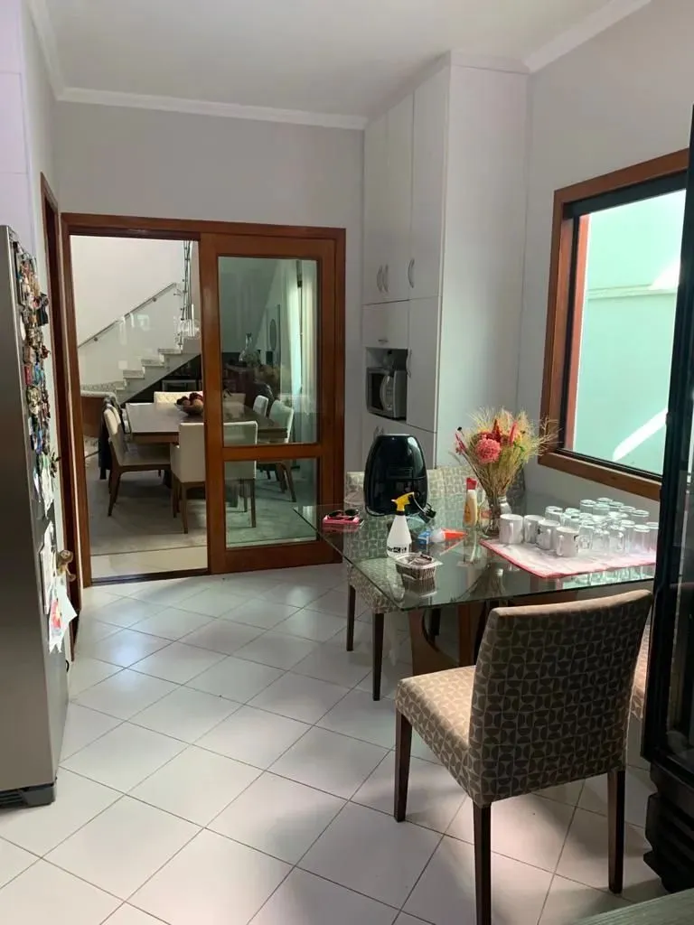 Casa, 3 quartos, 200 m² - Foto 16