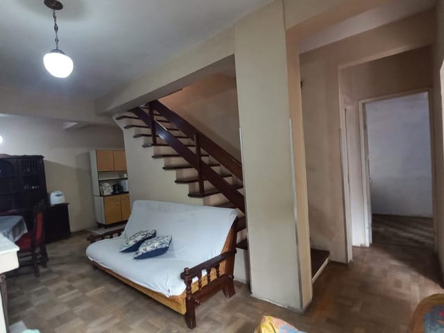 Casa com 150m² 3 quartos e 2 banheiros, à venda, no bairro Três Vendas em Pelotas
