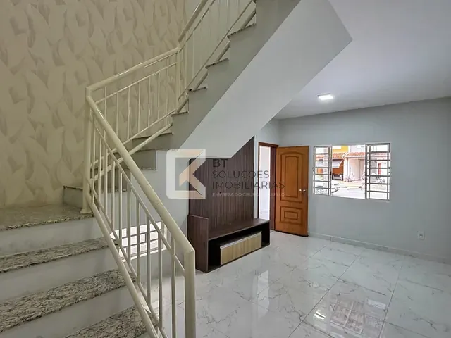 Casa com 166m² 3 quartos e 3 banheiros, à venda, no bairro Jardim Tropical em Indaiatuba