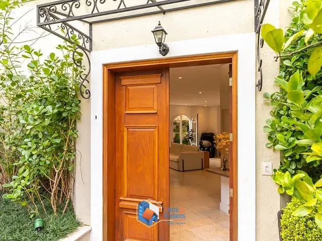 Casa com 533m² 4 quartos e 6 banheiros, à venda, no bairro Jardim Petrópolis em São Paulo