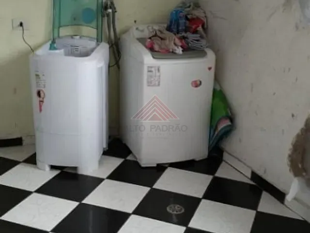 Casa com 199m² 7 quartos e 5 banheiros, à venda, no bairro Jardim Itapeva em Mauá