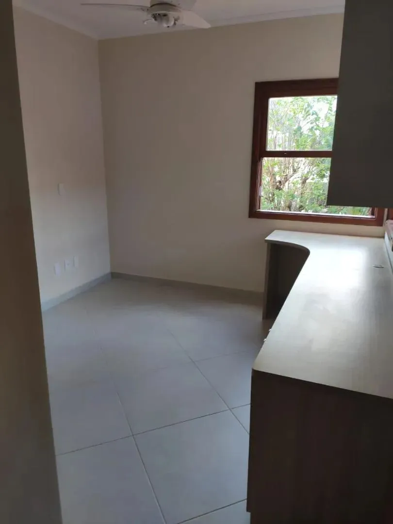 Casa, 3 quartos, 240 m² - Foto 24