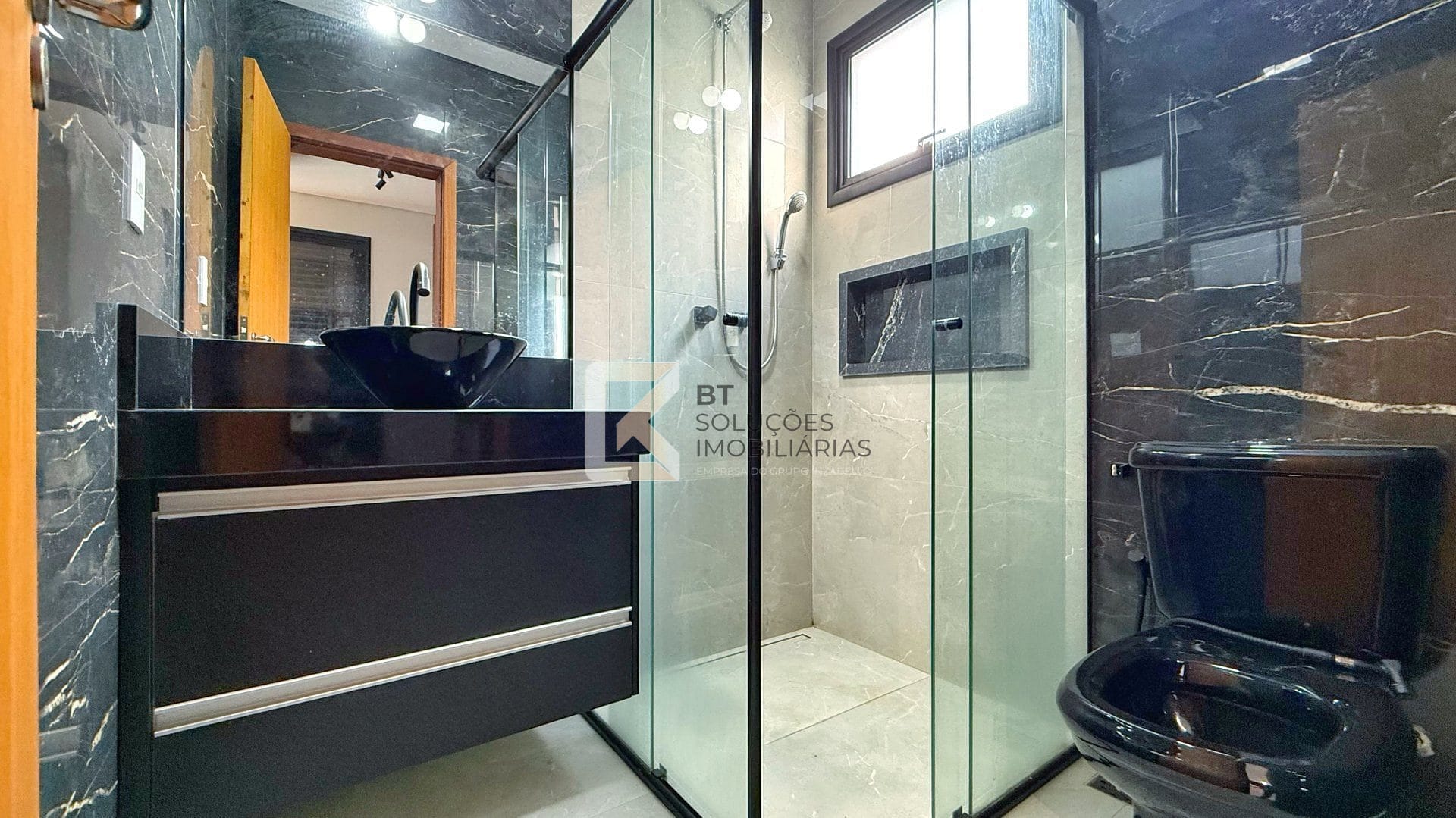 Casa, 3 quartos, 346 m² - Foto 25