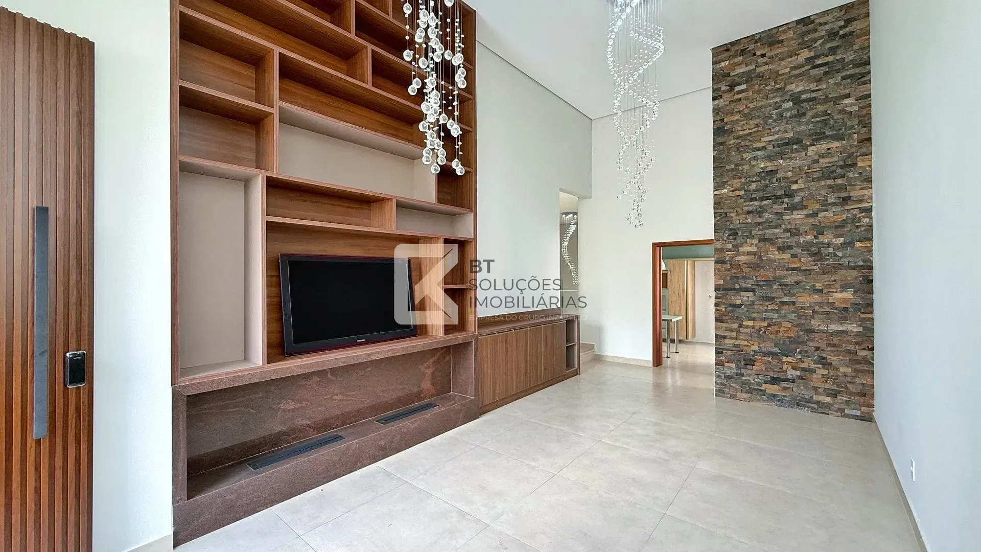Casa, 3 quartos, 346 m² - Foto 3