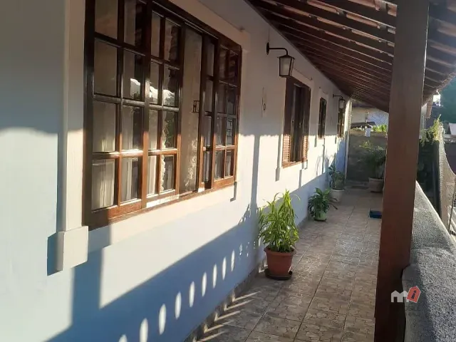Casa com 311m² 2 quartos e 1 banheiro, à venda, no bairro Bingen em Petrópolis