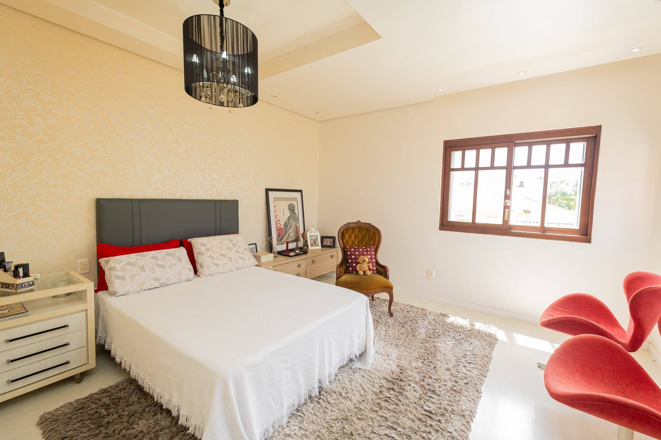 Casa mobiliada à venda no Areal, Pelotas - com 500 m², 5 quartos (sendo 2 suítes), elevador e área gourmet com pátio e piscina. - 22