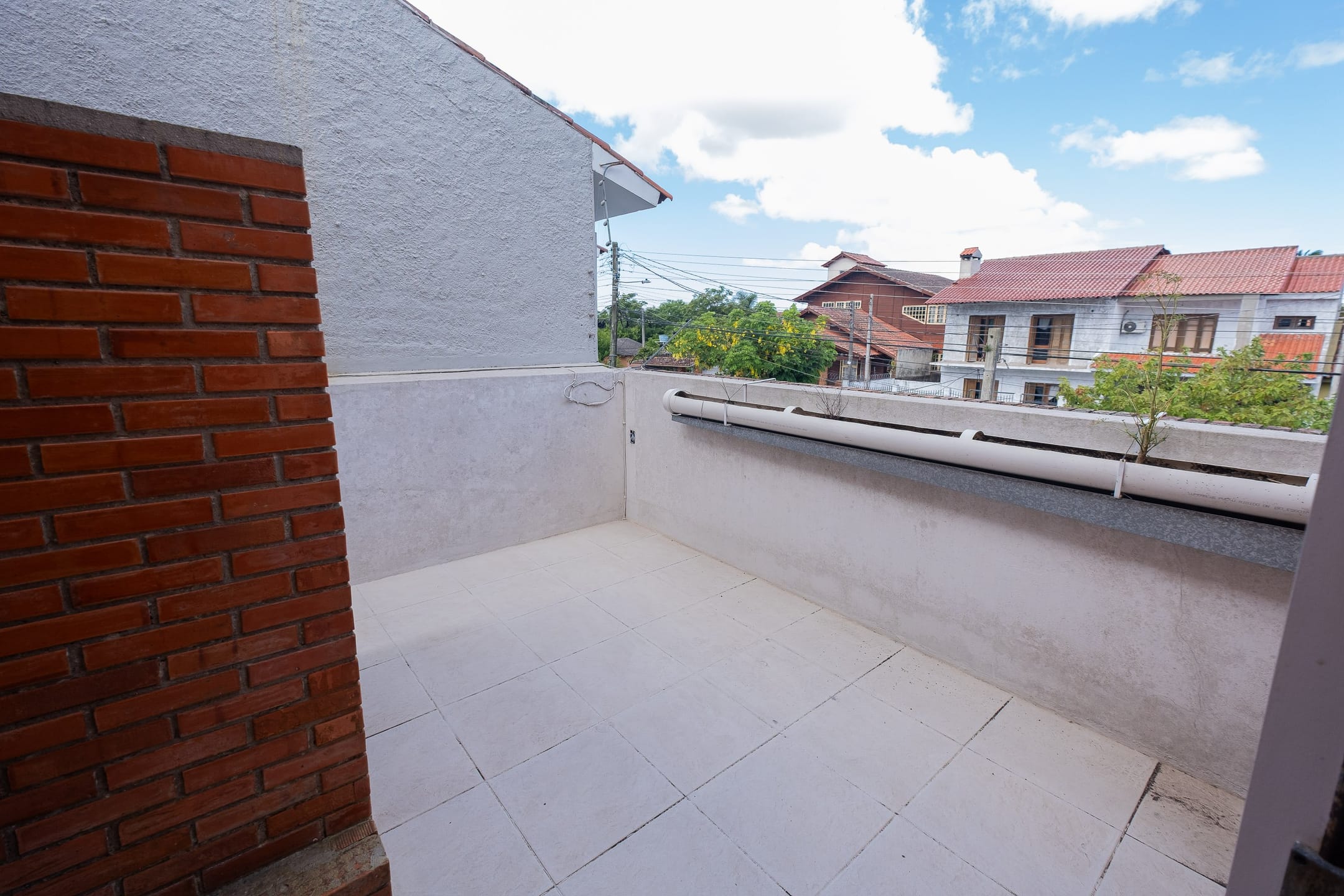 Casa mobiliada à venda no Areal, Pelotas - com 500 m², 5 quartos (sendo 2 suítes), elevador e área gourmet com pátio e piscina. - 36
