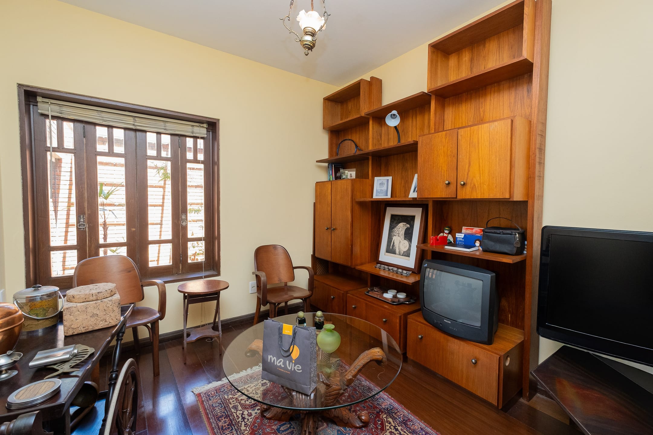 Casa mobiliada à venda no Areal, Pelotas - com 500 m², 5 quartos (sendo 2 suítes), elevador e área gourmet com pátio e piscina. - 7