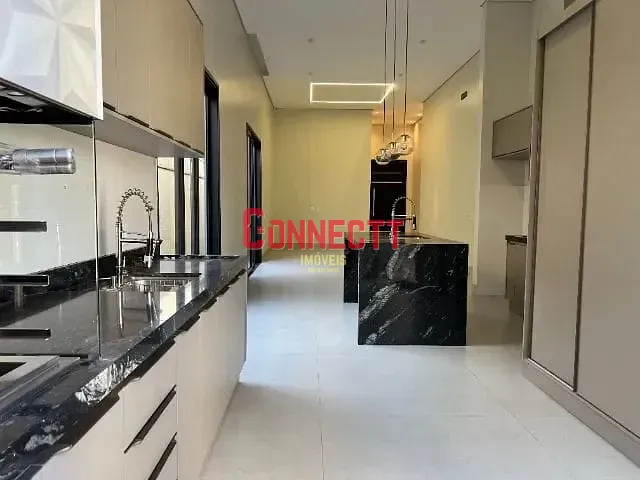 Casa com 360m² 3 quartos e 5 banheiros, à venda, no bairro Vila do Golf em Ribeirão Preto